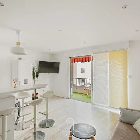 Bali Jacuzzi Balneo Cinema *