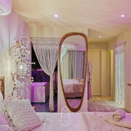 Апартаменты Bali Jacuzzi Balneo Cinema